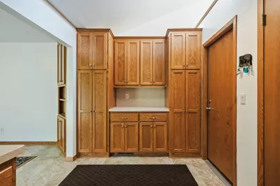 2000 Ordway Street, Golden Valley, MN 55422 - Photo 10