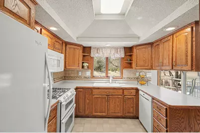 4350 218th Avenue NW, Oak Grove, MN 55303 - Photo 8