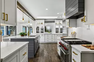 3838 Drew Ave S, Minneapolis, MN 55410 - Photo 10