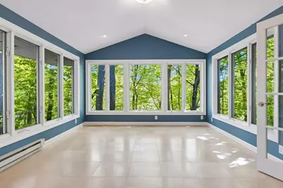 4785 Bayswater Road, Shorewood, MN 55331 - Photo 6