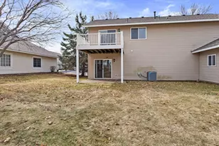 2907 Devonshire Cir, Woodbury, MN 55125 - Photo 20
