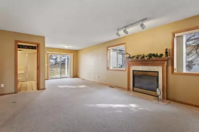 2907 Devonshire Circle, Woodbury, MN 55125 - Photo 2