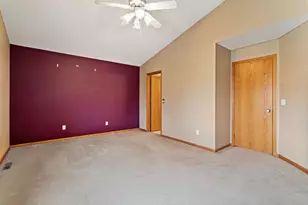 2907 Devonshire Cir, Woodbury, MN 55125 - Photo 12