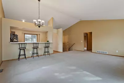 2907 Devonshire Circle, Woodbury, MN 55125 - Photo 4