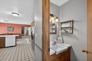 420 5th St SE, Pine Island, MN 55963 - Photo 12