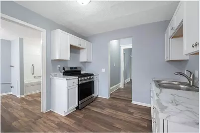 2723 Dupont Avenue N, Minneapolis, MN 55411 - Photo 2