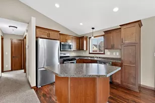 6775 Gaillardia Dr NW, Rochester, MN 55901 - Photo 8