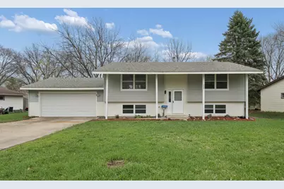 520 8th Avenue NW, Waseca, MN 56093 - Photo 1
