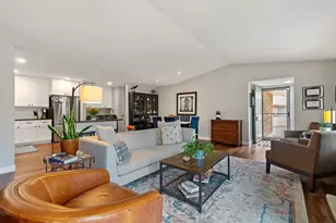 1930 Kingsview Ln N, Plymouth, MN 55447 - Photo 14