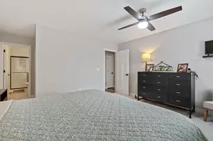 1930 Kingsview Ln N, Plymouth, MN 55447 - Photo 22