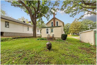 414 3rd Street NE, Waseca, MN 56093 - Photo 1