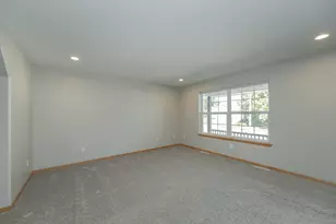 1008 Southern Woods Pl SW, Rochester, MN 55902 - Photo 12