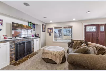 2525 13th Avenue E, North Saint Paul, MN 55109 - Photo 20