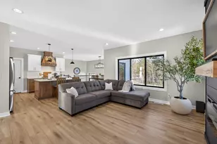 2101 21st Ave NE, Kasson, MN 55944 - Photo 8