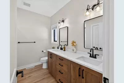 2101 21st Avenue NE, Kasson, MN 55944 - Photo 26