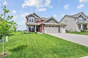 1578 Edgebrook Ln, Carver, MN 55315 - Photo 1