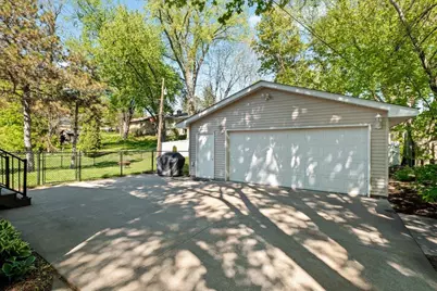 3210 Scott Avenue N, Golden Valley, MN 55422 - Photo 38