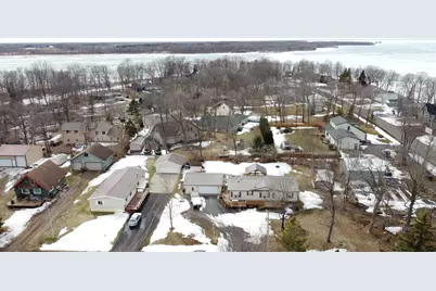 1800 White Cloud Drive E, Isle, MN 56342 - Photo 36