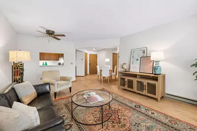2425 E Franklin Avenue #209, Minneapolis, MN 55406 - Photo 6