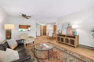 2425 E Franklin Ave, Minneapolis, MN 55406 - Photo 6