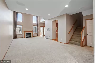 5046 Yuma Lane N, Plymouth, MN 55446 - Photo 2