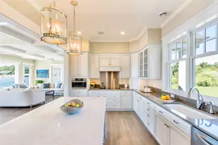 1105 Ferndale Rd W, Wayzata, MN 55391 - Photo 6