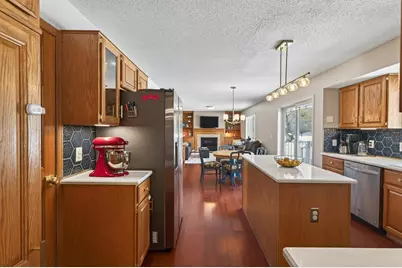 1704 Sunrise Court, Burnsville, MN 55306 - Photo 16