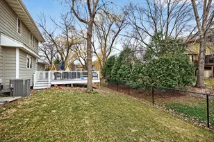 1704 Sunrise Ct, Burnsville, MN 55306 - Photo 46