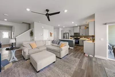 17066 Dysart Place, Lakeville, MN 55044 - Photo 2