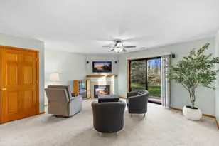 4634 Stoddart Ln, White Bear Township, MN 55127 - Photo 12