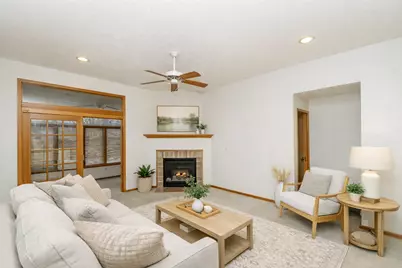 4804 Greenwood Lane NW, Rochester, MN 55901 - Photo 6