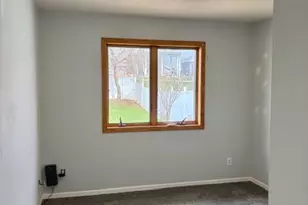 321 Wildwood Cir, Roberts, WI 54023 - Photo 6