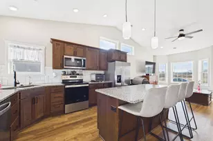 750 El Dorado St SE, Owatonna, MN 55060 - Photo 1