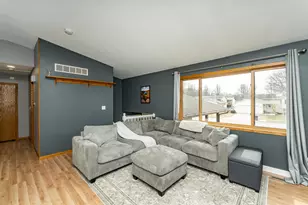 2007 23 1/2 Street SE, Rochester, MN 55904 - Photo 8