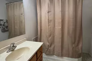 503 N 6th St, Marshall, MN 56258 - Photo 8