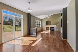 18059 89th Pl N, Maple Grove, MN 55311 - Photo 24