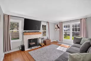 1700 Howard St N, Maplewood, MN 55109 - Photo 6