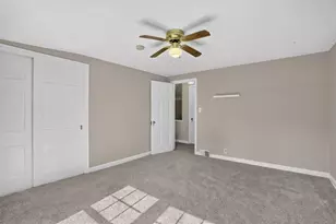 1700 Howard St N, Maplewood, MN 55109 - Photo 20