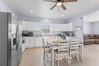 201 7th Street SW, Little Falls, MN 56345 - Photo 6