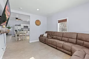 201 7th St SW, Little Falls, MN 56345 - Photo 6