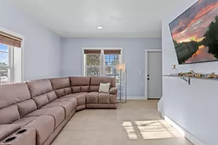 201 7th St SW, Little Falls, MN 56345 - Photo 4