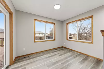 816 Orchard Circle, Belle Plaine, MN 56011 - Photo 14