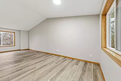 816 Orchard Circle, Belle Plaine, MN 56011 - Photo 10