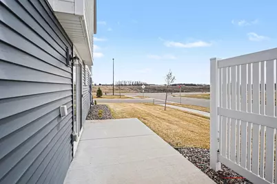 10502 Weston Way N, Maple Grove, MN 55369 - Photo 24