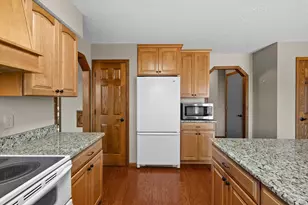 2664 Borden Ct, Inver Grove Heights, MN 55076 - Photo 20