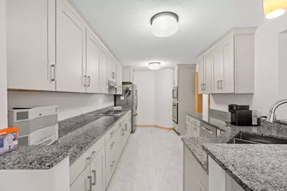 6051 Laurel Avenue #211, Golden Valley, MN 55416 - Photo 12