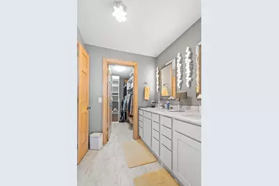 6051 Laurel Avenue #211, Golden Valley, MN 55416 - Photo 26