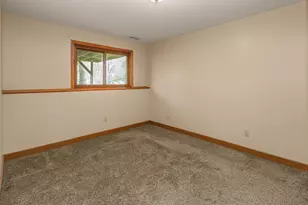 1081 Gilbert Ct, Stillwater, MN 55082 - Photo 46
