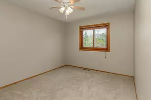 1081 Gilbert Ct, Stillwater, MN 55082 - Photo 20