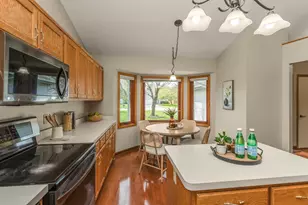 1081 Gilbert Ct, Stillwater, MN 55082 - Photo 12